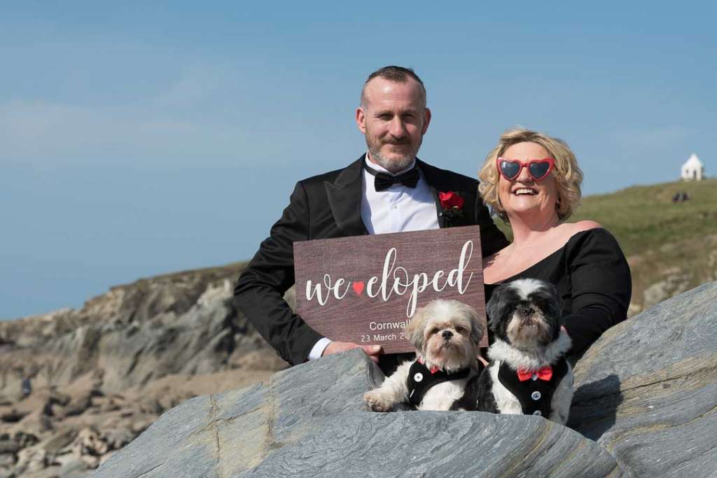 Intimate elopement Little Fistral