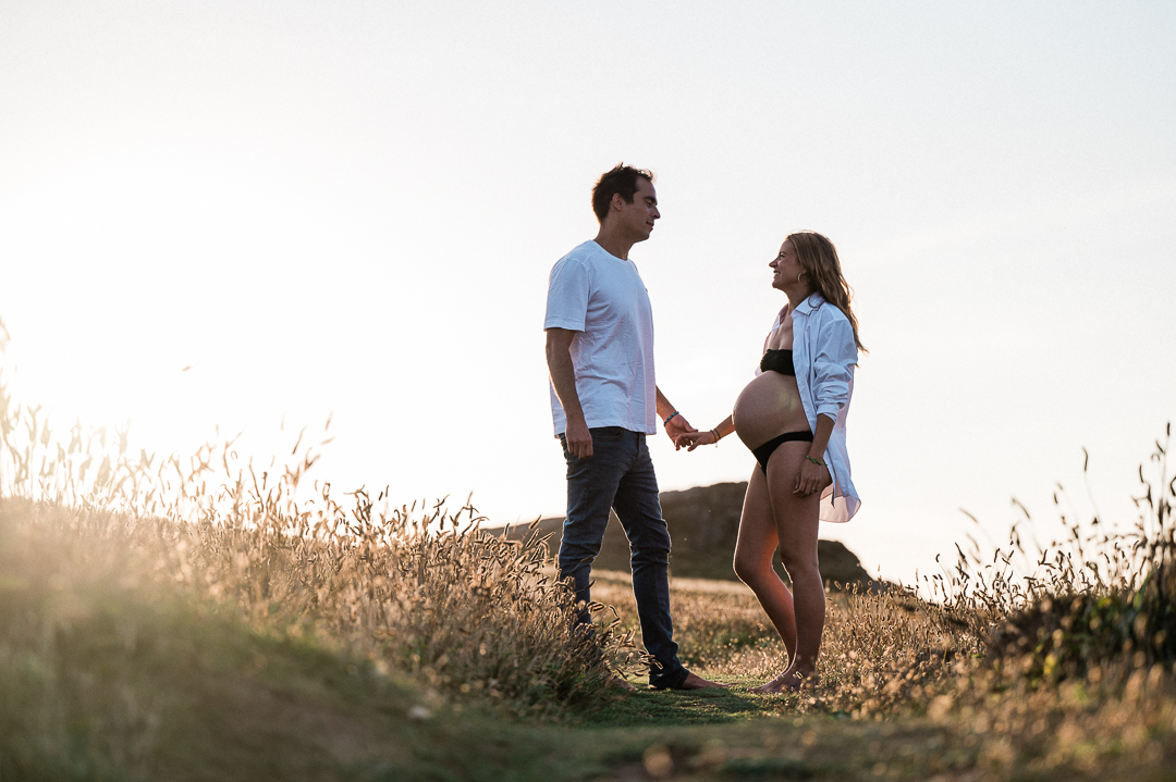 Maternity Photoshoot at Porth Island in Cornwall